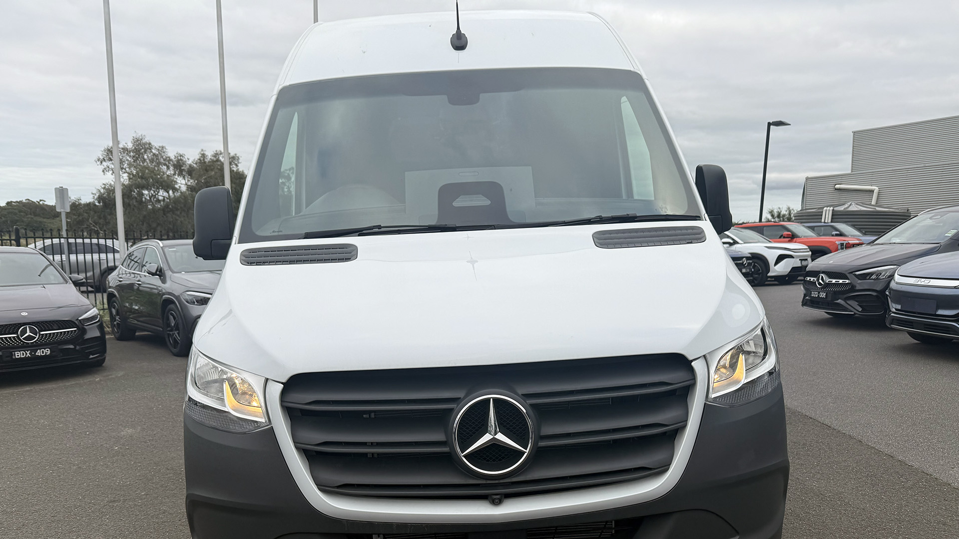 Mercedes-Benz Sprinter 517CDI MWB