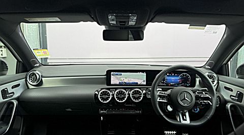 A 35 AMG 4MATIC HATCH