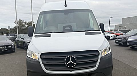 Mercedes-Benz Sprinter 517CDI MWB