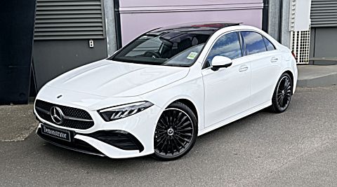 A 200 Sedan