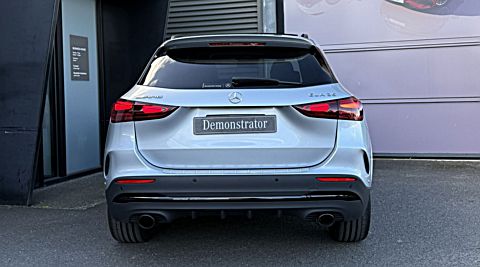 Mercedes-AMG GLA 35