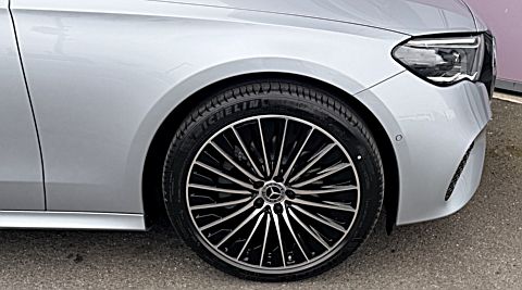 E 200