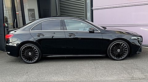 A 200 Sedan