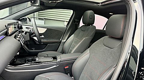 A 200 Sedan