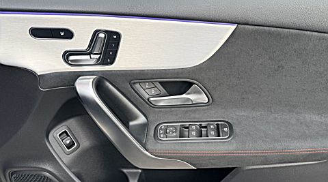 A 200 Sedan