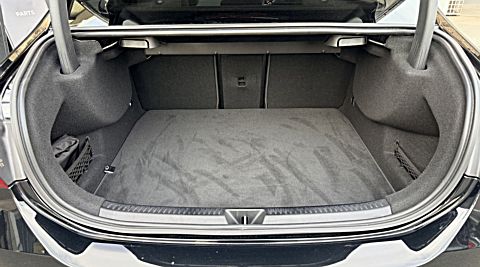 A 200 Sedan