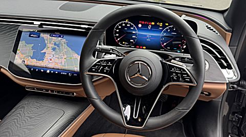E 200 Sedan